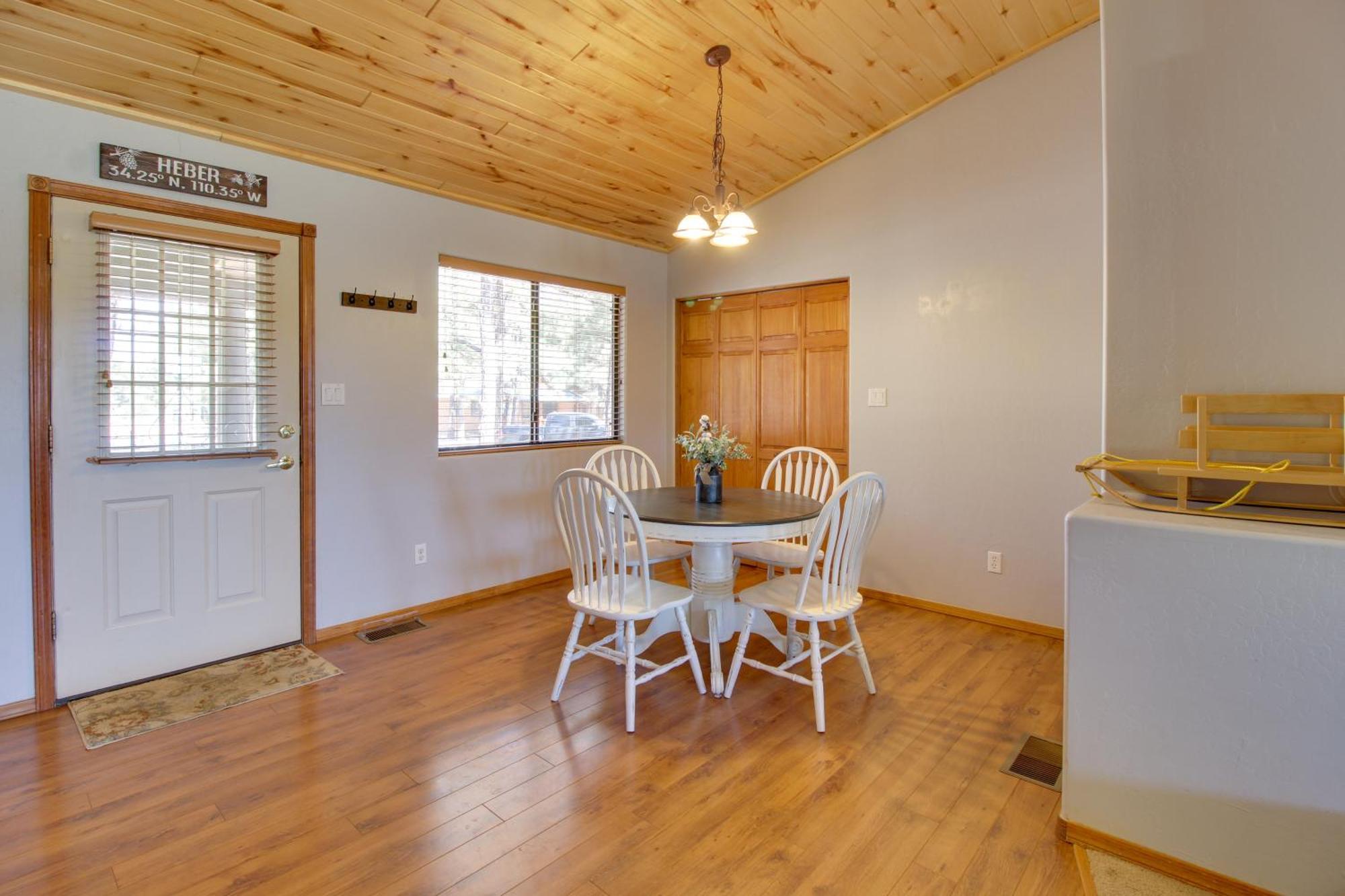 Overgaard Cabin Near Sitgreaves National Forest! エクステリア 写真